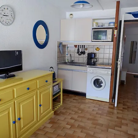 Διαμέρισμα 4 Pers. Avec Wifi, Piscine, Parking A 500m De La D'argeles - Fr-1-776-54 Argelès-sur-Mer