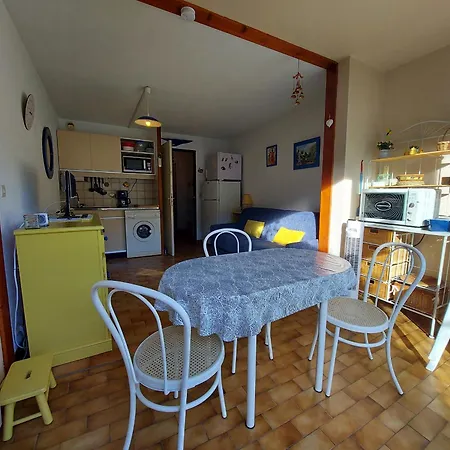 4 Pers. Avec Wifi, Piscine, Parking A 500m De La D'argeles - Fr-1-776-54 Διαμέρισμα Argelès-sur-Mer